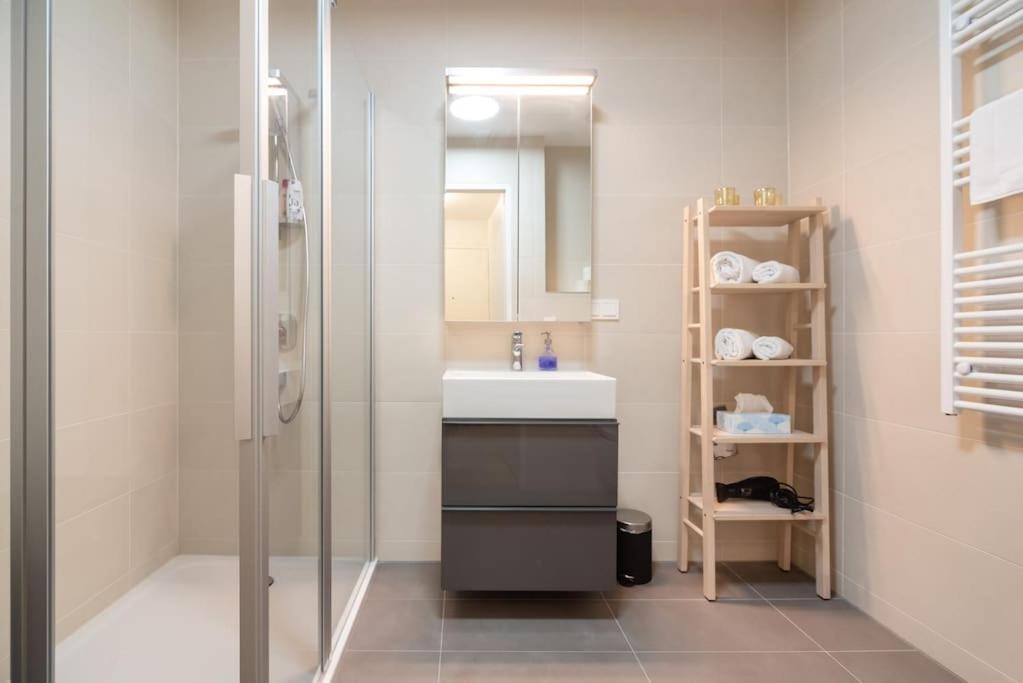 비엔나 Hoch Hinaus, Neu Und Stilvoll Mit Pool Am Dach 아파트 외부 사진